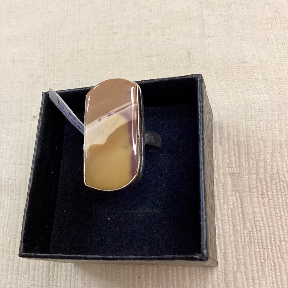 🚨Elegant Mookaite Stone Inlay Ring